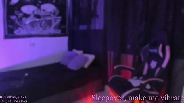 Tellme_Alexa's Live XXX Chat