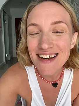 Chat XXX en directo de UmaTruewoman