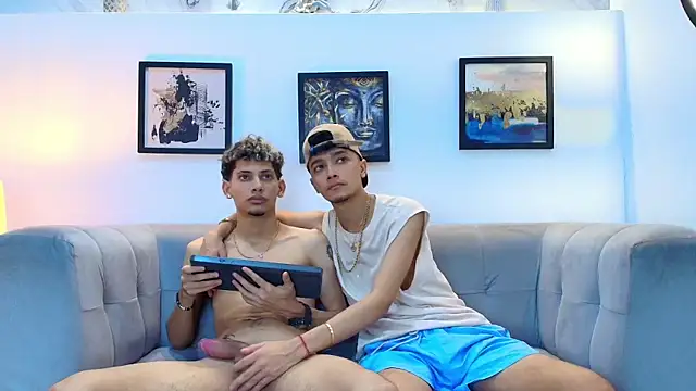 Вебкам-шоу YOUNG_BOYS_HELL