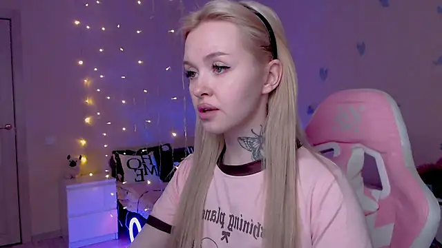 Naughty_Mable: απευθείας συνομιλία ΧΧΧ