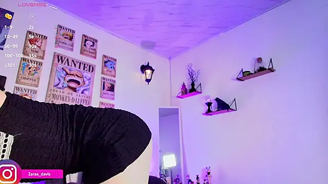 Zaradavis 라이브 XXX 채팅