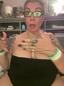 Вебкам-шоу dieseldame1313