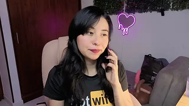 LolaOpalX Chat XXX in diretta