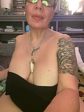 dieseldame1313 Webcam-Show