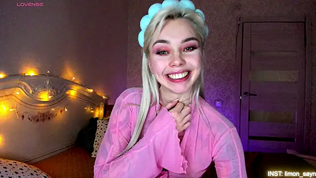 LillyMoure_ – Live XXX-chat