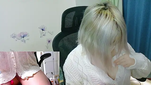 hazuki_8008 élő XXX-chatje