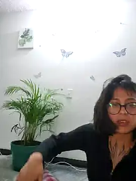 Chat +18 de sophiaa_7 ao vivo