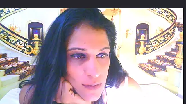 IndianSexcSmyle Adlı Modelin Canlı XXX Sohbeti