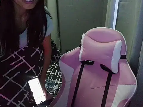 cutie_milkern Webbikameraesitys