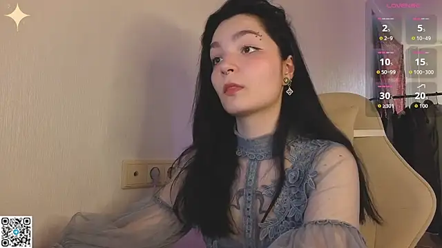 دردشة Luna_Moon13 الجنسية المباشرة