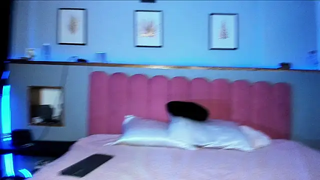 MidnightSinners Live XXX Chat