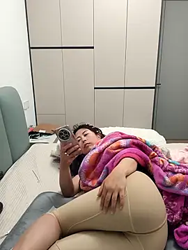 zzdd999のライブXXXチャット