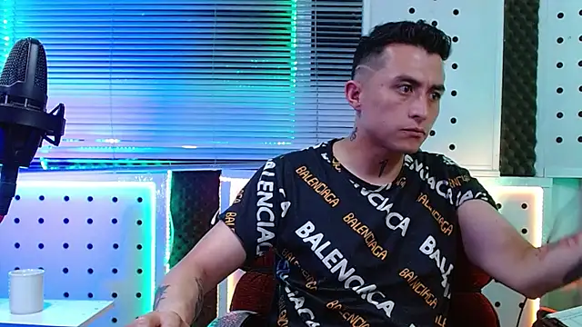 Chat XXX en directo de Godofcumxxx