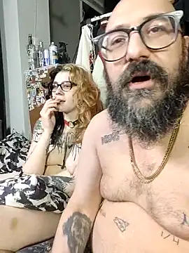 whatevaandissues' Webcam Show