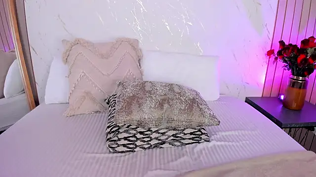 EmelyParker 现场XXX聊天