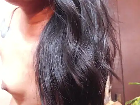 Ur_exotic_Rarebeautyxx Show Webcam