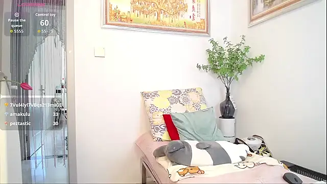 selinajuan Show Webcam