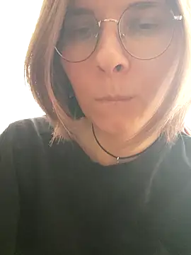 Aashikalaa's Live XXX Chat