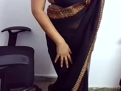 Pokazy przed kamerką – hey_Daisy