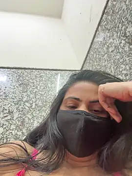 SashaPatel 现场XXX聊天