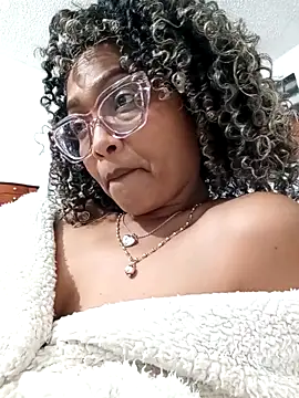 BiiancaEstradaa – Live XXX-chat