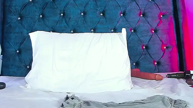 Issa_Clark01 Live XXX Chat