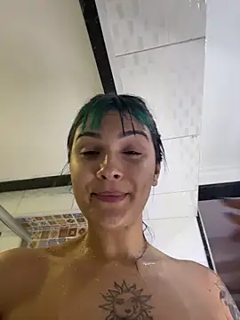 Myla_Fire Webcam-Show