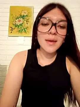 PrincessGlow: вебкам-шоу