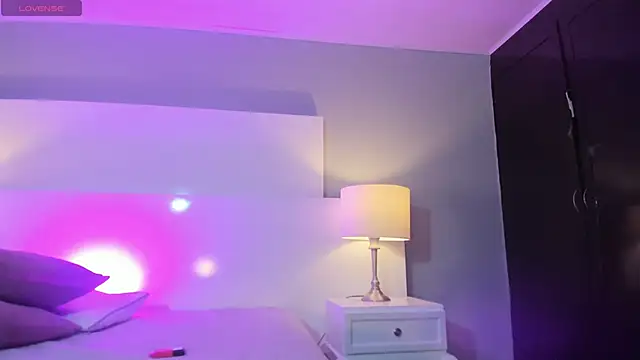 Show de Bella_jhonns na webcam