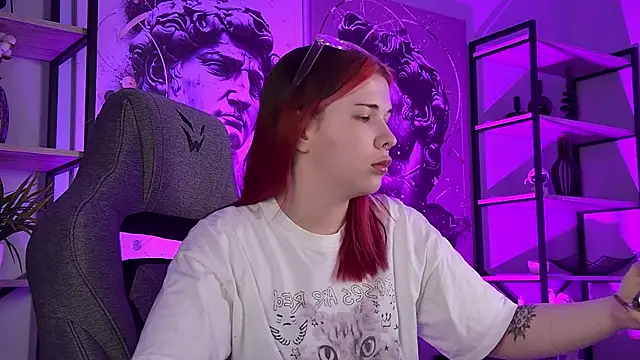 AliceSunday's Live XXX Chat