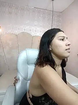 Annyeli – Naživo XXX chat