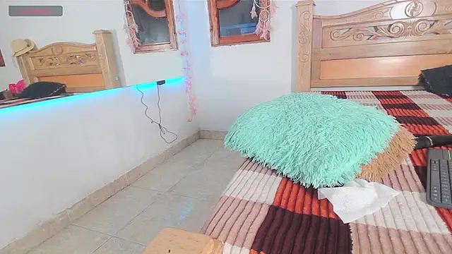 bratz_glloe 라이브 XXX 채팅