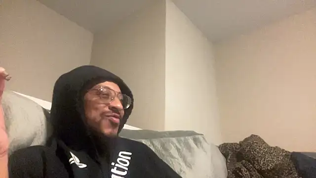 Chatroom XXX en direct de xxRedMamba392xx