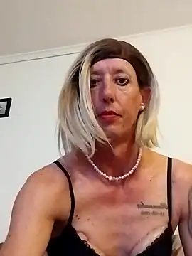 AlexiaXXL Webcam show