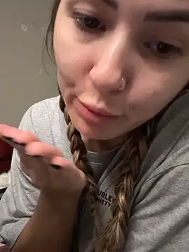 Chatroom XXX en direct de lemyny