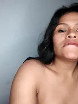 Chatroom XXX en direct de Karin_39