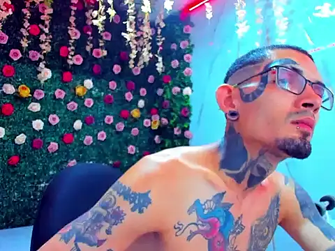 Show de Boy_tatto77 na webcam
