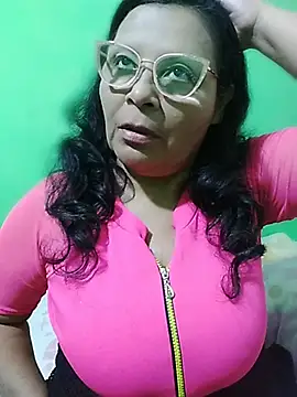 دردشة Amarantha25 الجنسية المباشرة