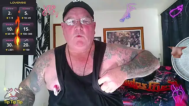 KINKYBLUEYES69 Pertunjukan Webcam