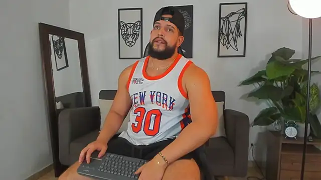 Justin_kingX7 Live XXX-Chat