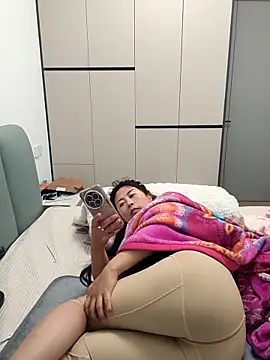 zzdd999のライブXXXチャット