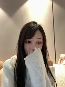 Kiwuvurfovoのウェブカメラショー