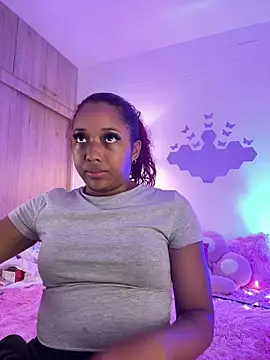 _Zahara_'s Live XXX Chat