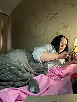 Chat XXX en directo de Naughtbaby_2025