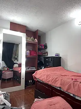 Czat XXX na żywo – MariamGray1