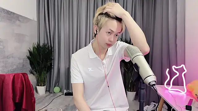 hafabvaのウェブカメラショー