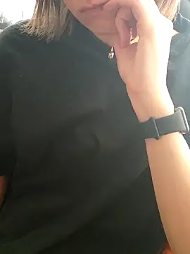 Aashikalaa 라이브 XXX 채팅