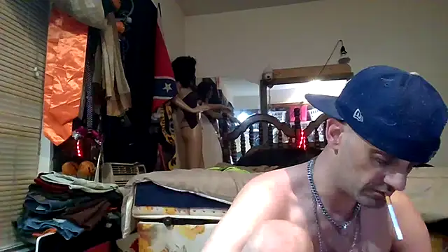 slinginbigD 即時 XXX 聊天