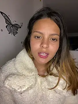 Czat XXX na żywo – Ame_Desire