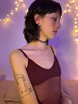 Xuny_diazi Chat XXX in diretta